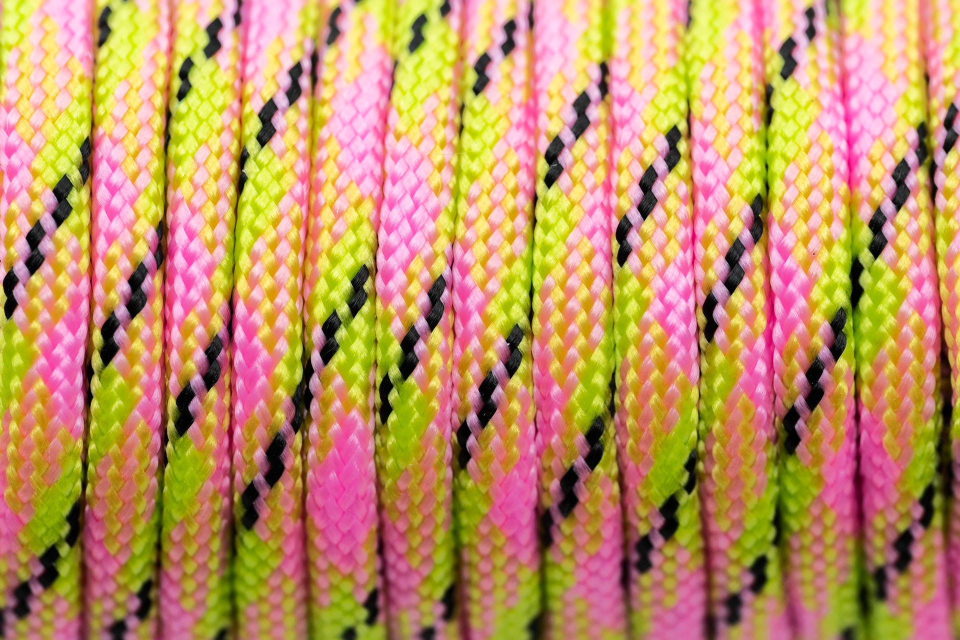 Neon Camouflage 550 Paracord-V